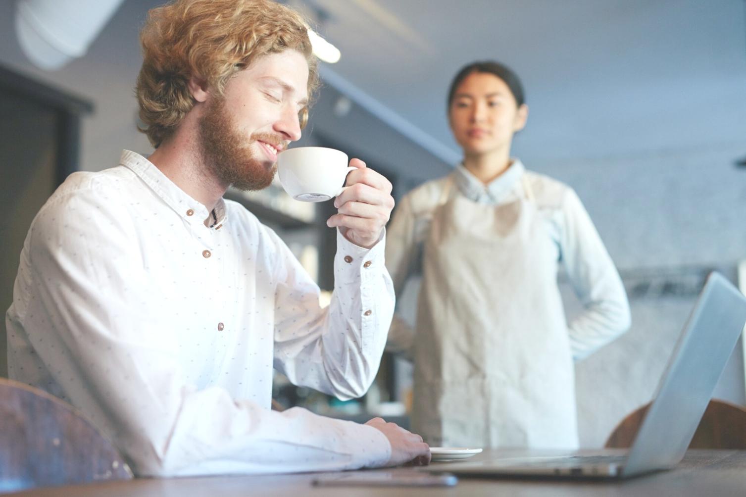 Sesión práctica de negociación presupuestaria con casos reales